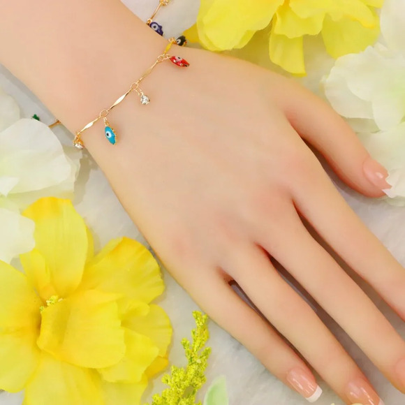 Minimalist Bracelet, Sleek & Modern Design, Women’s Fashion, YC110142-B - Picture 5 of 10